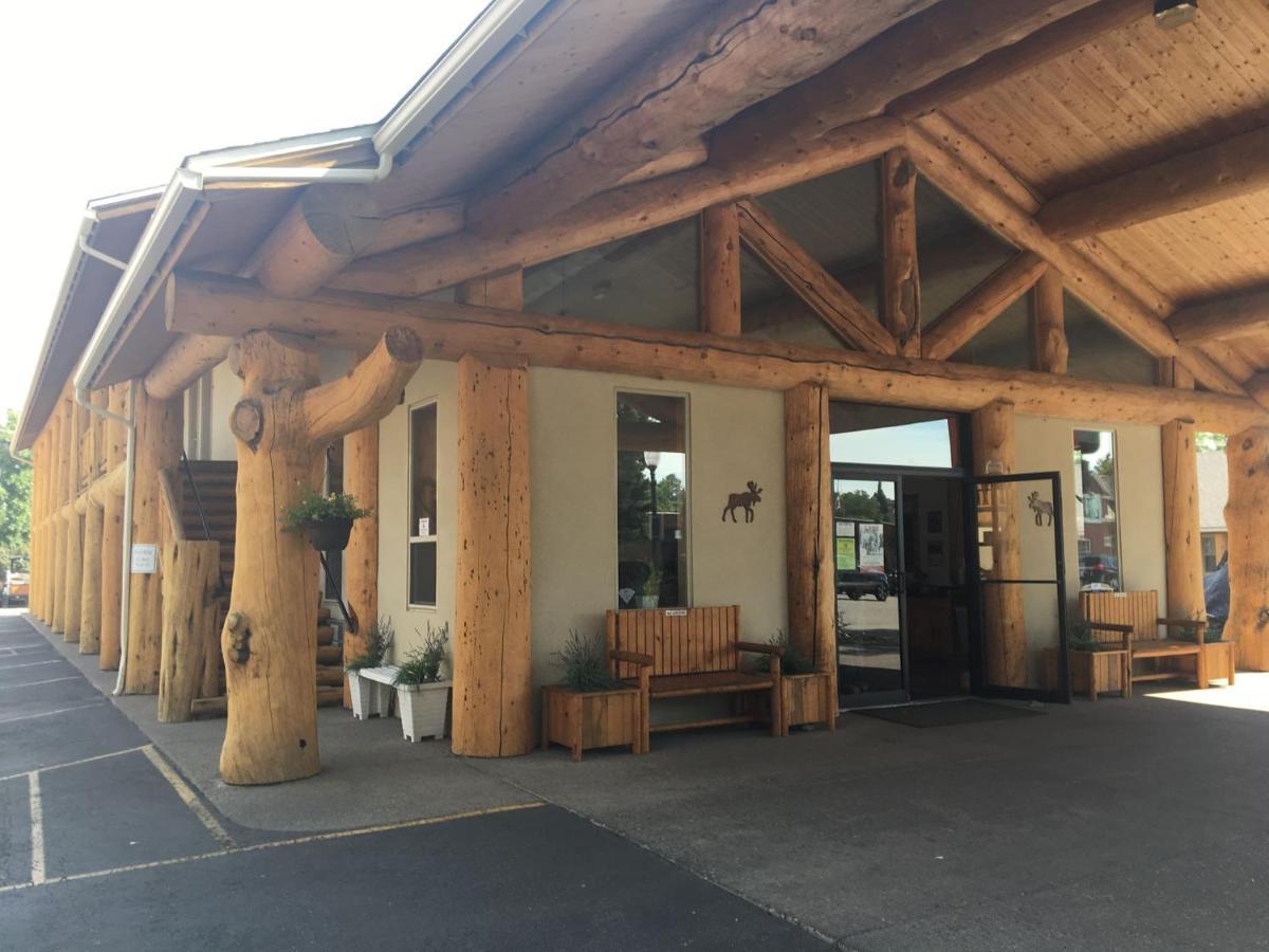 Moose Creek Lodge & Suites Cody Luaran gambar